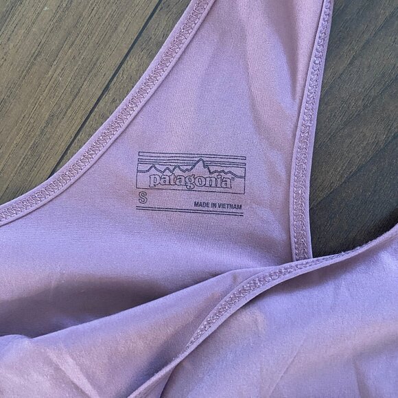 Patagonia Women's Fleetwith Rose Jumpsuit - Size S - Picture 8 of 8